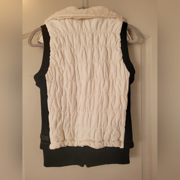 Calvin Klein black white performance vest S - Picture 6 of 8